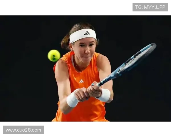 新星崛起：网球赛场上年轻球员展现非凡实力，未来可期